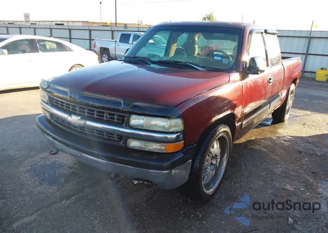 1999 Chevrolet Silverado 1500 Ls из США, поврежденный, VIN 1GCEC19T4XZ100348